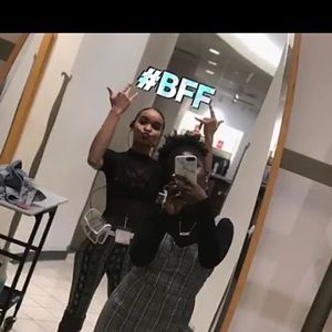 Meet your Posher, Annariah